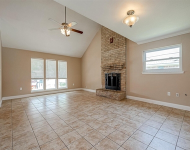 5023 Whispering Falls Drive - Photo Thumbnail 10