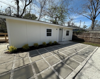 4109 Edison Street - Photo Thumbnail 3
