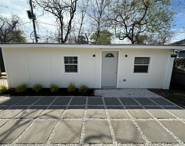 4109 Edison Street - Photo Thumbnail 2