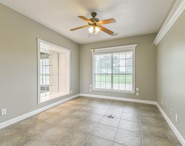 15320 Mound Road - Photo Thumbnail 21