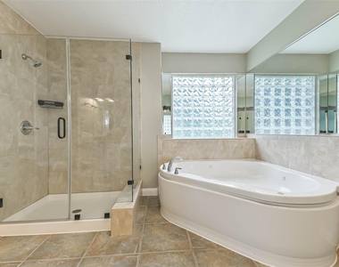 15320 Mound Road - Photo Thumbnail 27