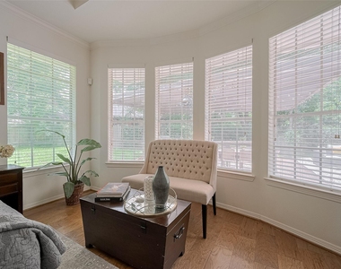 7 Peaceful Canyon Court - Photo Thumbnail 36