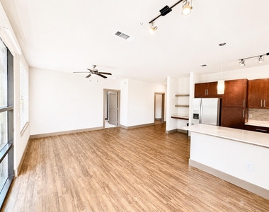 2910 Milam St Street - Photo Thumbnail 1
