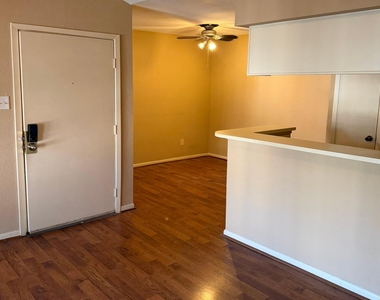 9000 Bissonnet Street - Photo Thumbnail 2