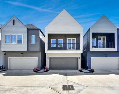 3010 Jensen Springs Lane - Photo Thumbnail 1