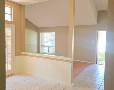 2618 Quarry Hill Road - Photo Thumbnail 4