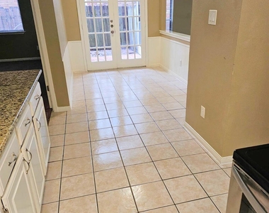 2618 Quarry Hill Road - Photo Thumbnail 5