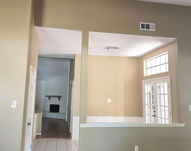 2618 Quarry Hill Road - Photo Thumbnail 2
