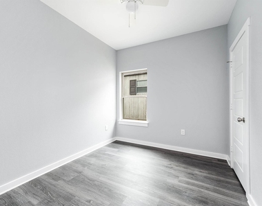 16981 Glenheath - Photo Thumbnail 7