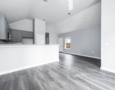 16981 Glenheath - Photo Thumbnail 3