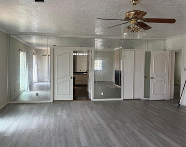 8528 Beechnut St Street - Photo Thumbnail 9