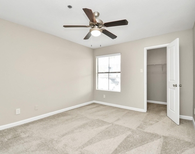 1201 Enterprise Avenue - Photo Thumbnail 13
