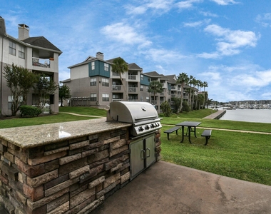 1201 Enterprise Avenue - Photo Thumbnail 35