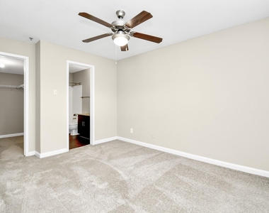 1201 Enterprise Avenue - Photo Thumbnail 7