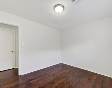 1122 Woodbridge Avenue - Photo Thumbnail 28
