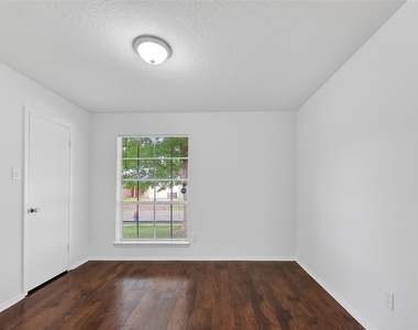 1122 Woodbridge Avenue - Photo Thumbnail 30