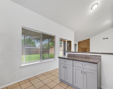 1122 Woodbridge Avenue - Photo Thumbnail 18