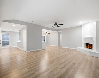 10427 Foxrow Lane - Photo Thumbnail 5