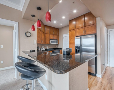 2299 Lone Star Drive - Photo Thumbnail 3
