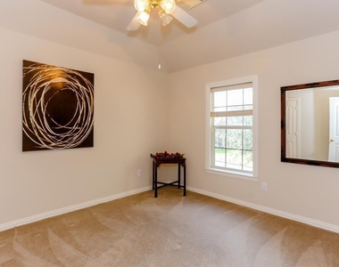 1534 Brookstone Lane - Photo Thumbnail 19