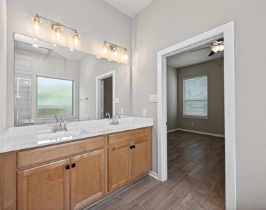 516 Shine Court - Photo Thumbnail 29