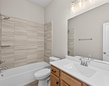 516 Shine Court - Photo Thumbnail 20