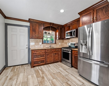 7623 Mchenry Street - Photo Thumbnail 12