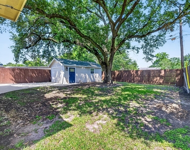 7623 Mchenry Street - Photo Thumbnail 29