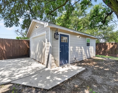 7623 Mchenry Street - Photo Thumbnail 25