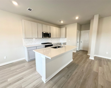 12198 Ridge Top Drive - Photo Thumbnail 6