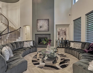 407 Tulip Tree Court - Photo Thumbnail 22