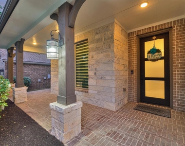 407 Tulip Tree Court - Photo Thumbnail 8