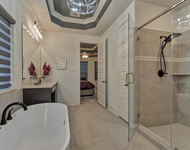 407 Tulip Tree Court - Photo Thumbnail 28