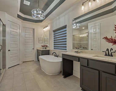 407 Tulip Tree Court - Photo Thumbnail 26