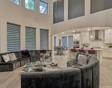 407 Tulip Tree Court - Photo Thumbnail 24