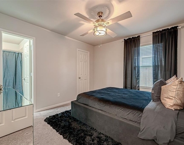24411 Skytrail Drive - Photo Thumbnail 25