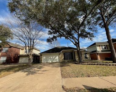 11010 Springsong Drive - Photo Thumbnail 24