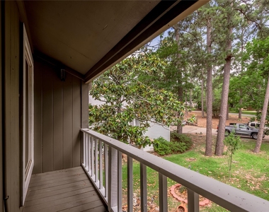 208 Waters Edge - Photo Thumbnail 14