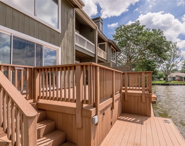 208 Waters Edge - Photo Thumbnail 1