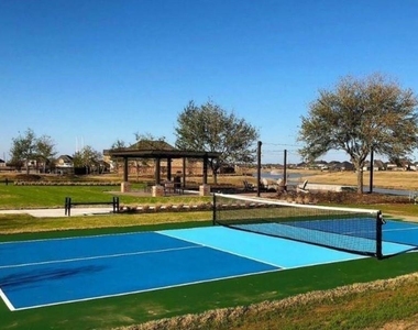 6207 Milbridge Creek - Photo Thumbnail 23