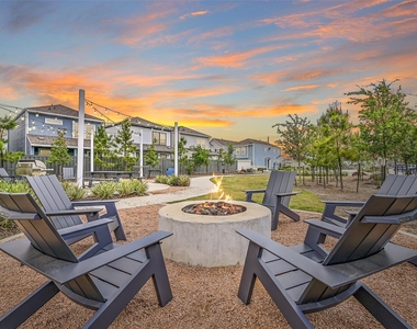 2403 Bay Breeze Drive - Photo Thumbnail 25