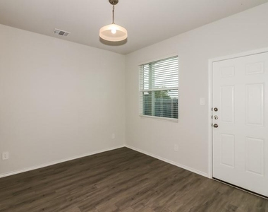 21626 Mamba Way - Photo Thumbnail 2