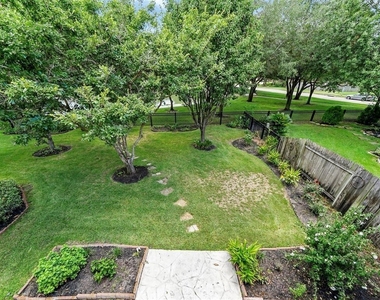 22311 Claysprings Lane - Photo Thumbnail 31