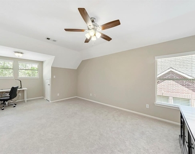 22311 Claysprings Lane - Photo Thumbnail 24