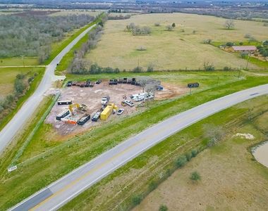 9655 Kerr Road - Photo Thumbnail 6