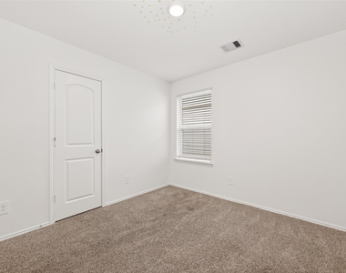 1710 Legacy Hills Drive - Photo Thumbnail 28