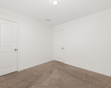 1710 Legacy Hills Drive - Photo Thumbnail 24