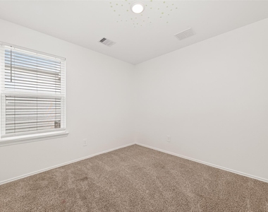 1710 Legacy Hills Drive - Photo Thumbnail 27