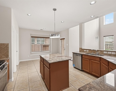 24526 Avellino Court - Photo Thumbnail 18
