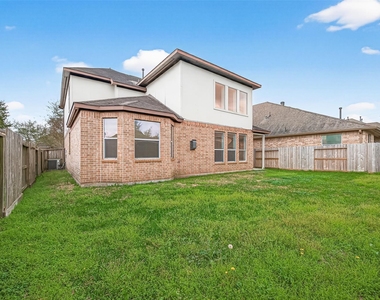 24526 Avellino Court - Photo Thumbnail 47